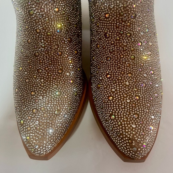 Rhinestone Cowgirl Boots Silver Sparkling Bedazzled Mid-Calf Size 7.5 or 8 - Picture 11 of 13
